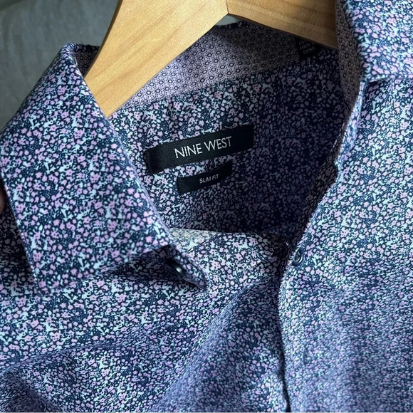 Nine West Floral Button Down - Picture 4 of 5